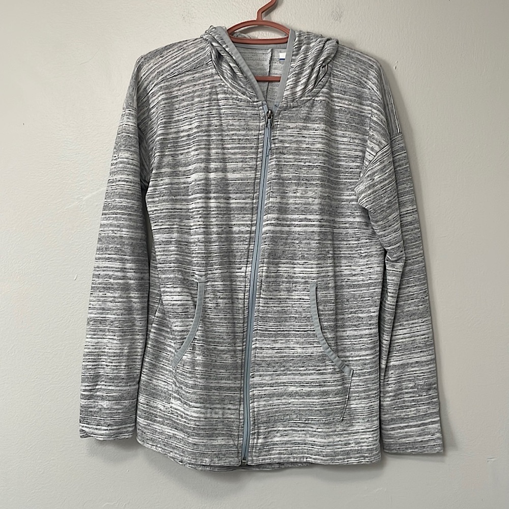 Columbia. Lightweight hooded jacket.